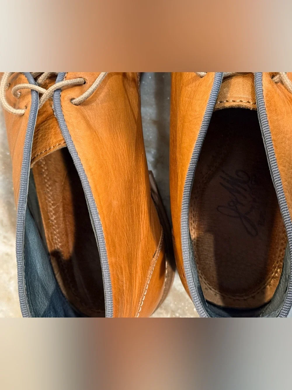 Mens JOHNSTON & MURPHY Brown leather lace up chukka boots- Size 10.5